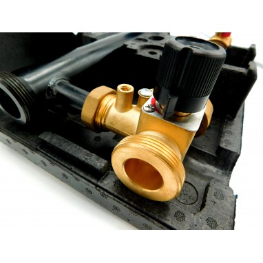 Grupa pompowa do CO z mieszaczem / na pompę 130mm
