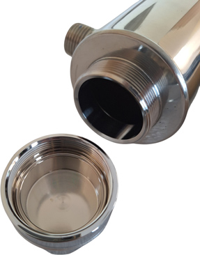 Odkręcona nakrętka sterylizatora UV Nordinc Tec