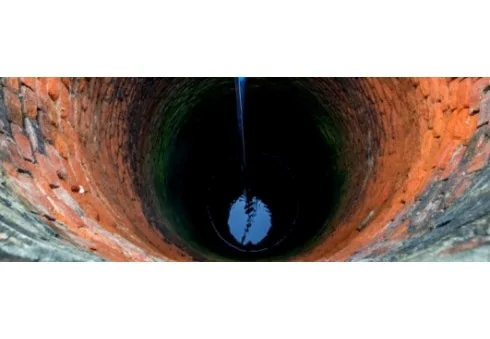 Woda ze studni głębinowej. Potencjalne problemy i kwestia badań wody