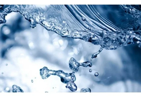 Twarda woda - co to takiego? Jak wpływa na urządzenia użytkowane w domu? Jak wpływa na instalację hydrauliczną w domu?